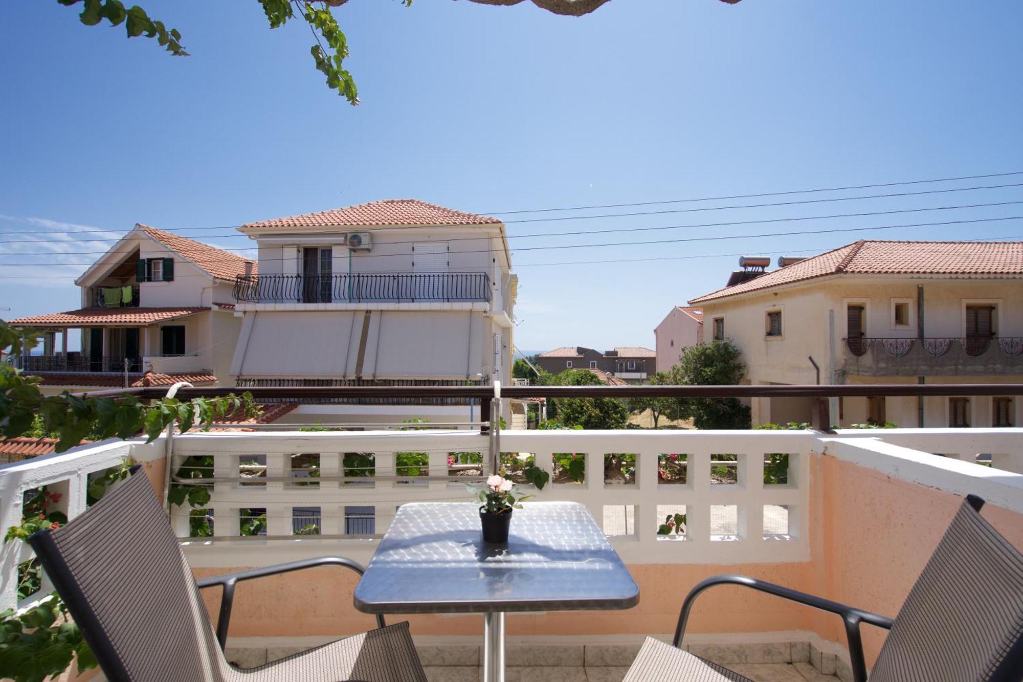 Theodora Studios & Apartments Skala  Экстерьер фото